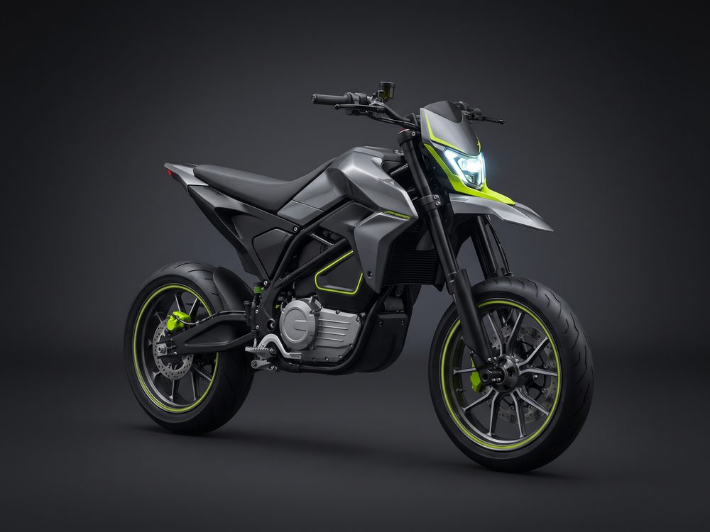 VOLTERA URBAN, elektryczny supermoto miejski, ujęcie 3/4